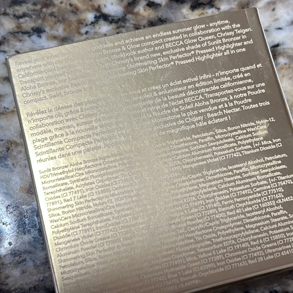 💕🧁BECCA Endless Summer Glow Highlighter - Picture 10 of 10